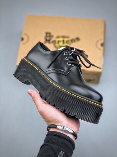 Dr.Martens Noir